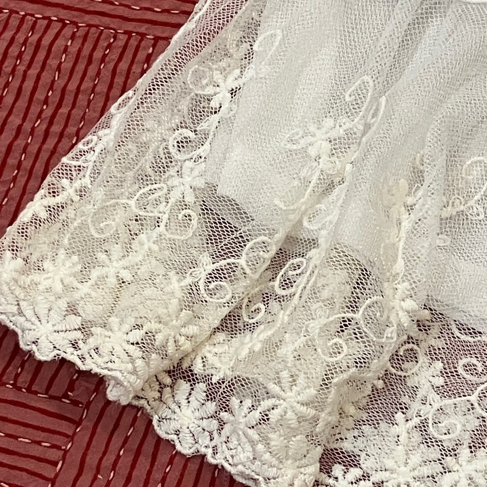 Cecico large Womens Lacey frilly camisole / blouse top - Picture 5 of 16